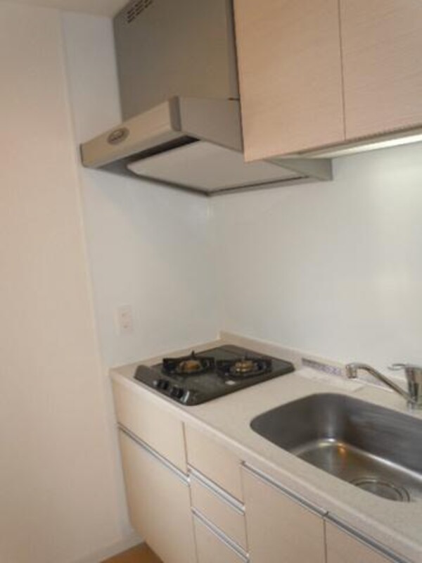 キッチン(（別号室ですので参考までに）)