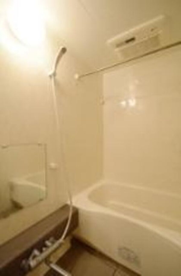 バス／シャワールーム等(バス／シャワールーム等)