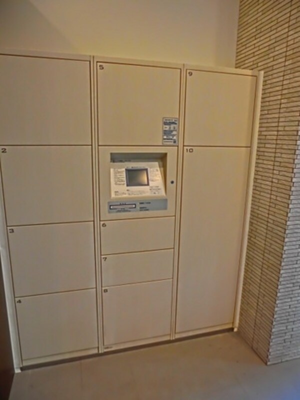 共有部分(便利な宅配ＢＯＸ完備)