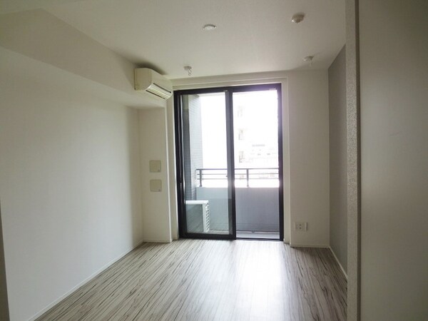 リビング・居室(★シンプルな形の洋室★)