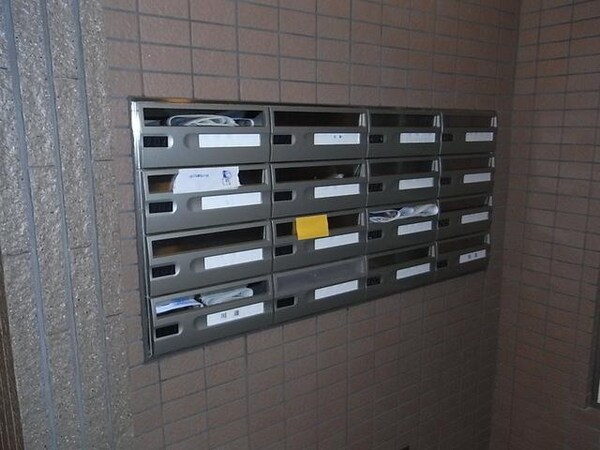 共有部分(メールボックスコーナー)