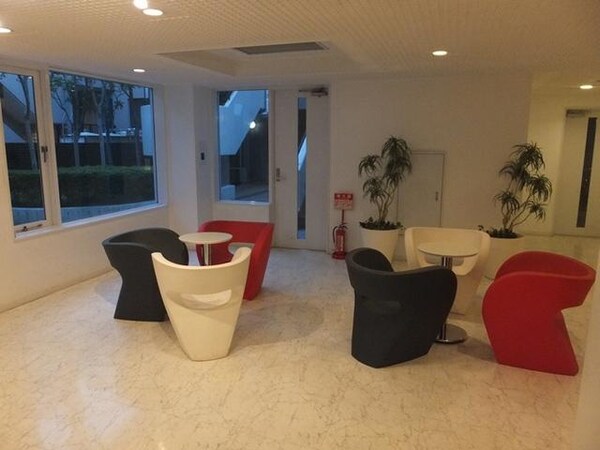 ロビー(キレイなロビー)