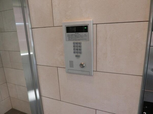 エントランス(オートロックエントランス)