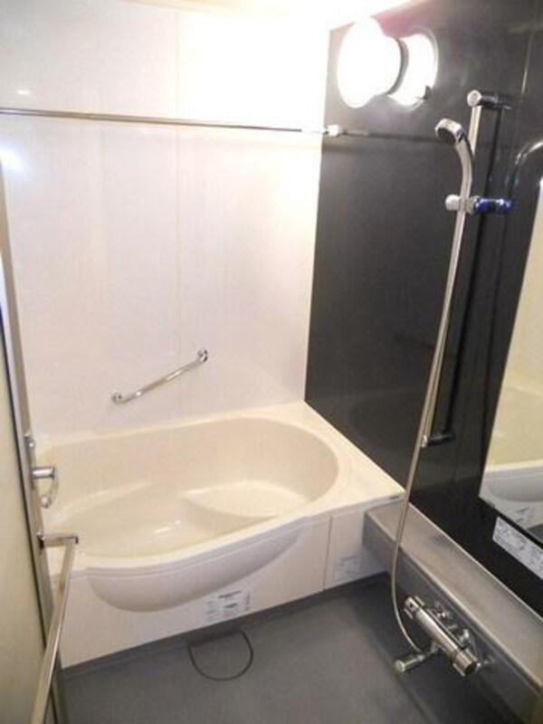 バス／シャワールーム等(★追焚き・浴室乾燥完備の浴室★)