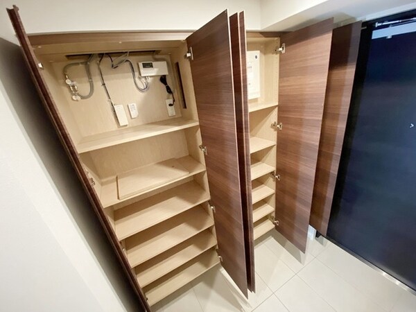 収納(お問合せは(株)タウンハウジングレジデンス事業部　赤坂店・…)