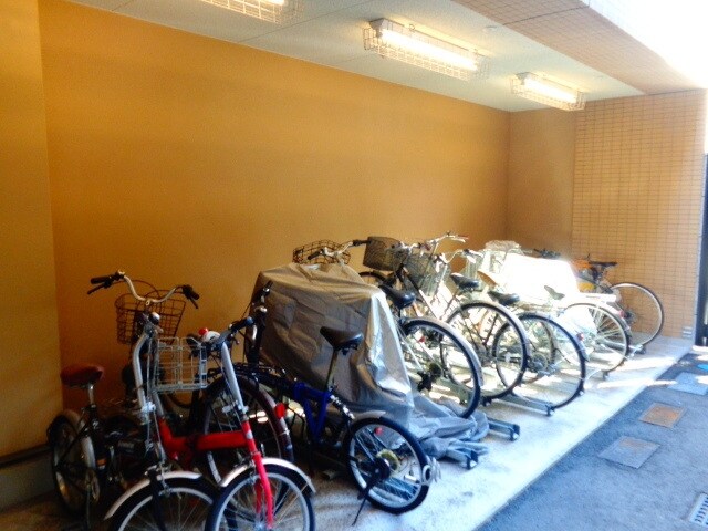 駐車場(駐輪場)