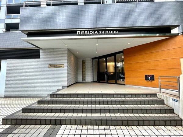 エントランス(お問合せは(株)タウンハウジングレジデンス事業部　赤坂店・…)