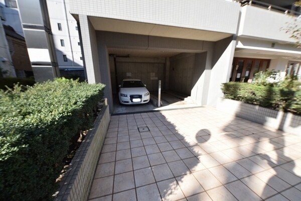 駐車場(駐車場)