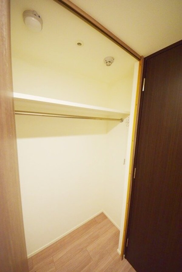 収納(お問合せは(株)タウンハウジング東京へ)