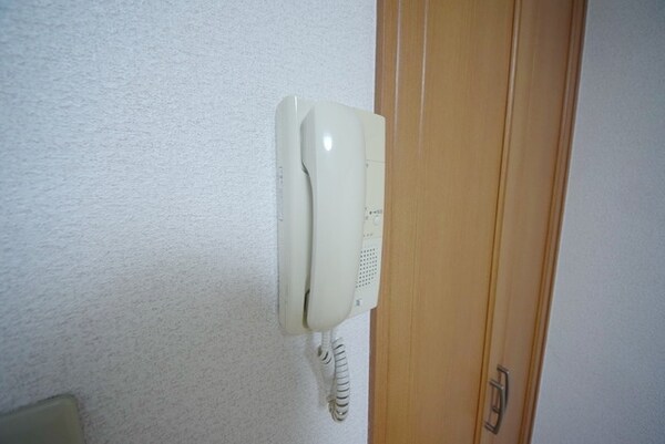 セキュリティ(インターホン付きです)