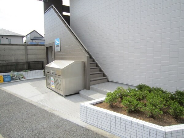 エントランス(植栽のあるエントランス)