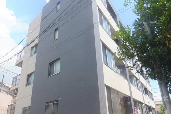 外観(コルトンプラザ近隣です)