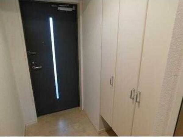 玄関(※※同建物別部屋参考)