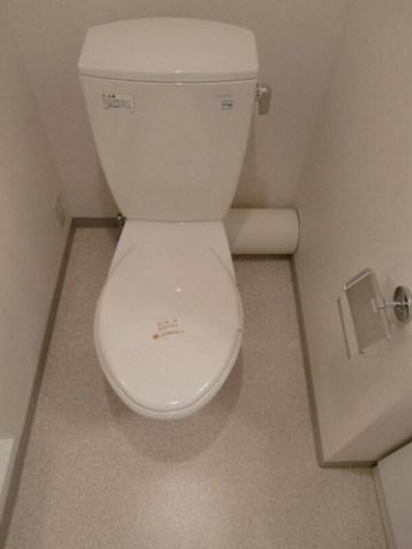 トイレ(清潔感のあるトイレです。)