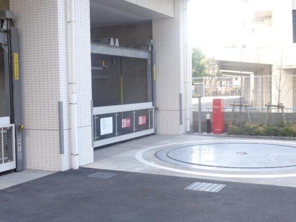 駐車場(駐車場)