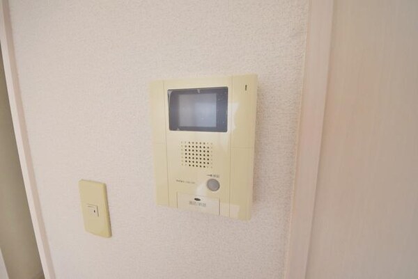 セキュリティ(ＴＶモニタ付きインターホンです)