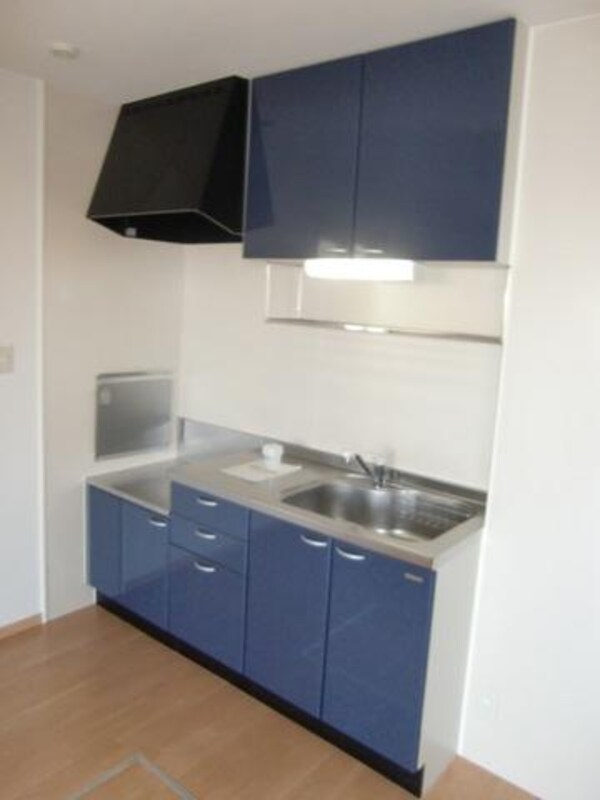 キッチン(オシャレなキッチンで料理も楽しみ)