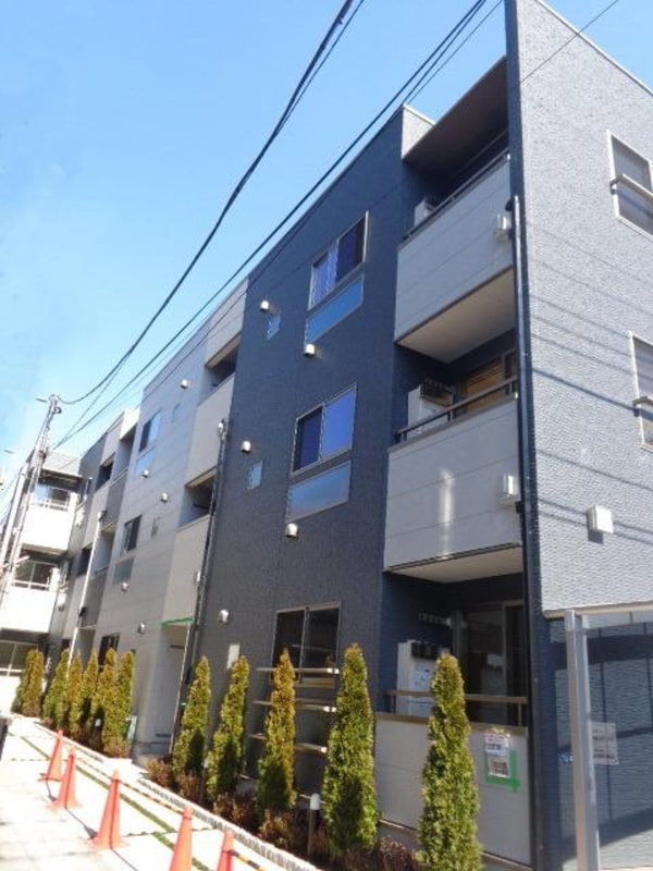 外観(築浅賃貸マンション)