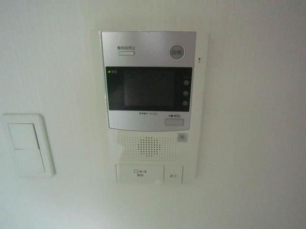 設備(ＴＶモニター付きインターホン)