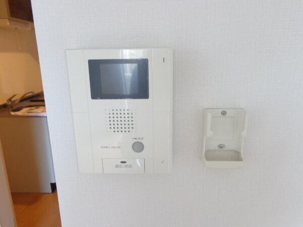 セキュリティ(安心のモニター付きインターホン)