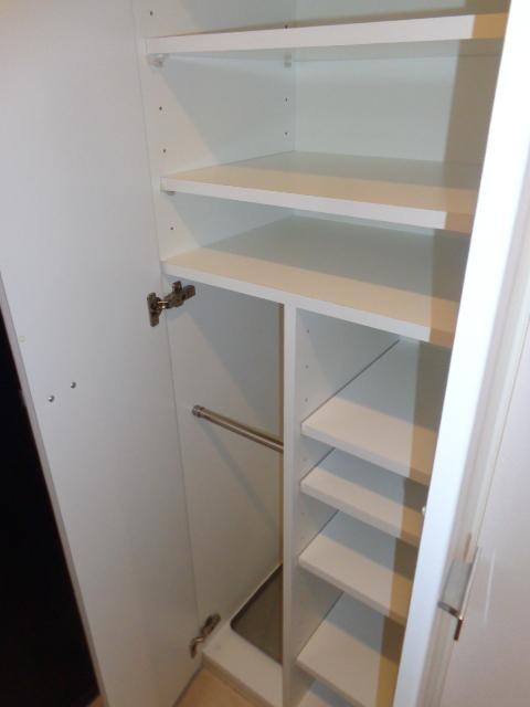 物件内観写真11　(シューズBOX)