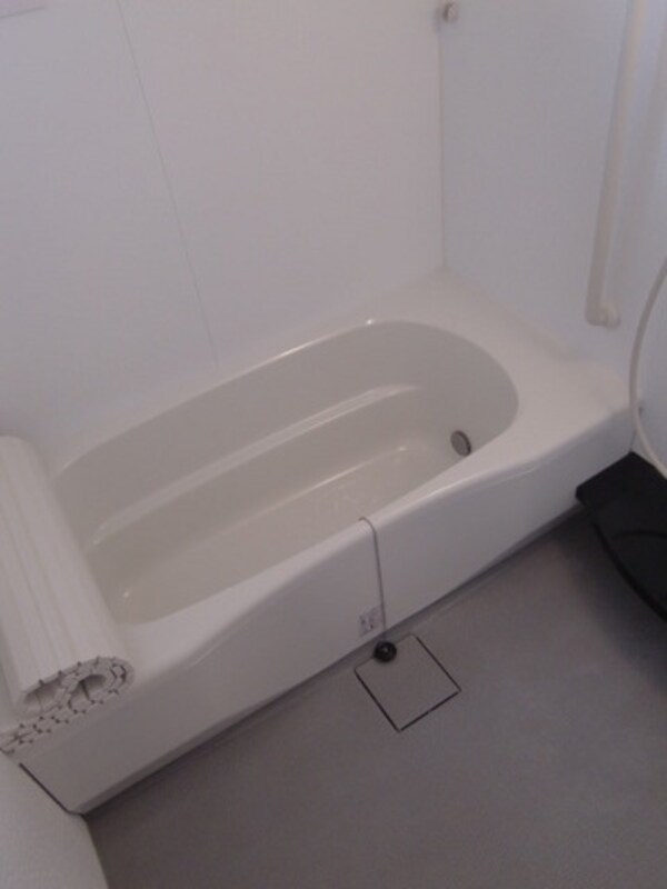 バス／シャワールーム等(追焚機能付き大型1坪浴室)