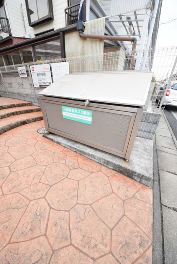 共有部分(専用ゴミステーション)