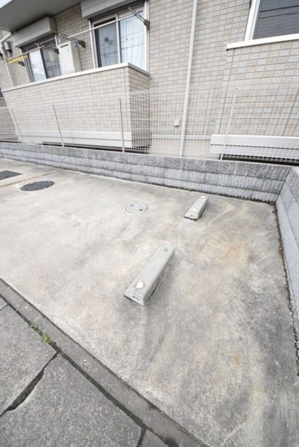 駐車場(駐車場)