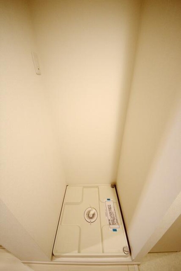 設備(洗濯機置き場)