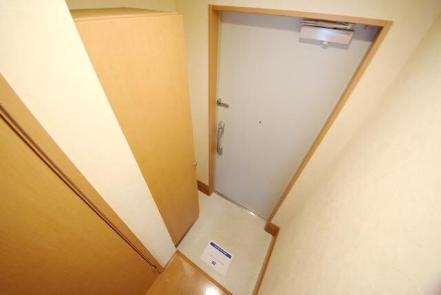 物件内観写真8　(玄関です)