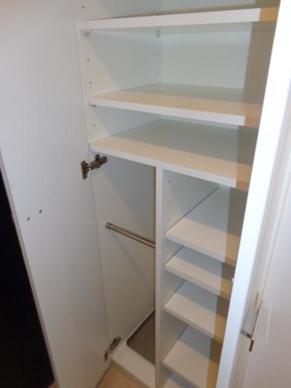 玄関(シューズBOX)