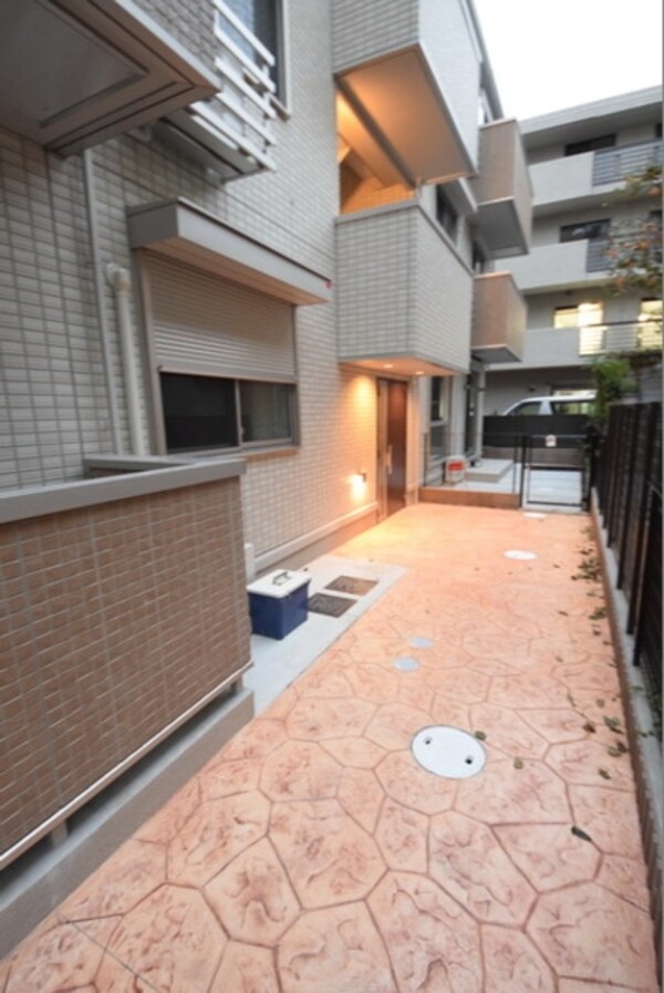 エントランス(エントランス)