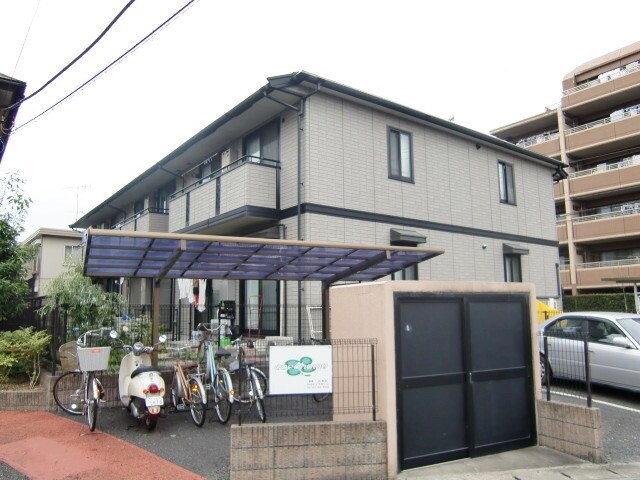 物件外観写真1　(ダイワハウス施工の綺麗なアパート。24時間対応の管理体制。)