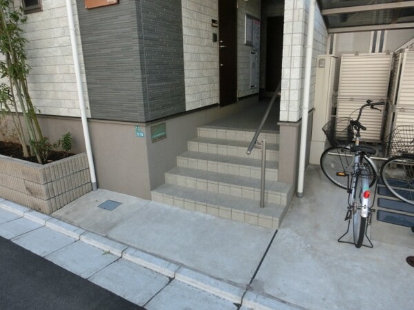 エントランス(エントランス)