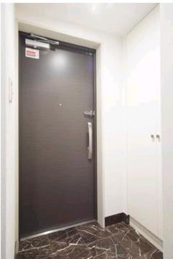 玄関(玄関)