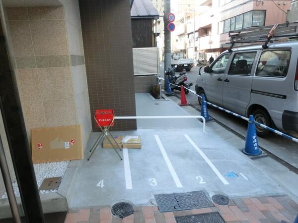 駐車場(★バイク置場あります★)