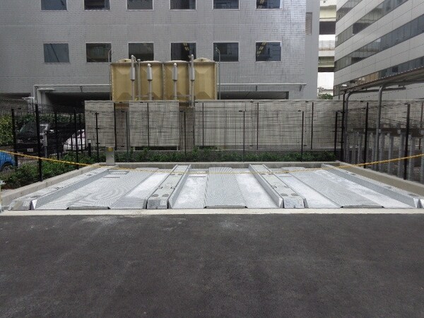 駐車場(駐車場)