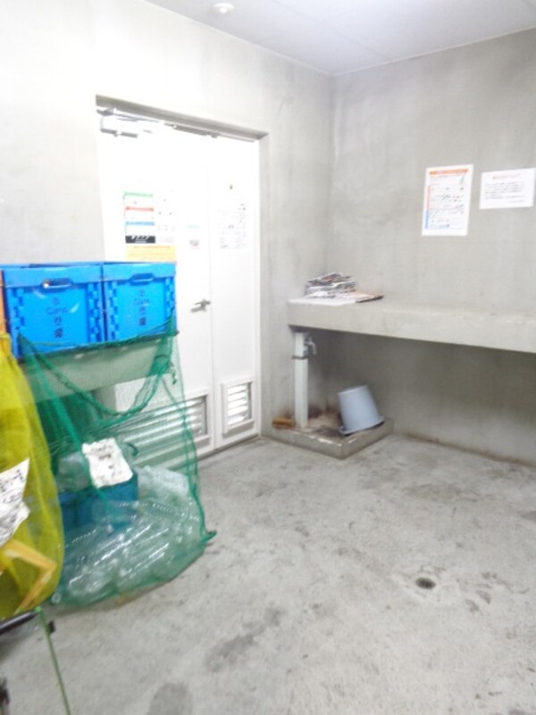 共有部分(敷地内ゴミ置場)