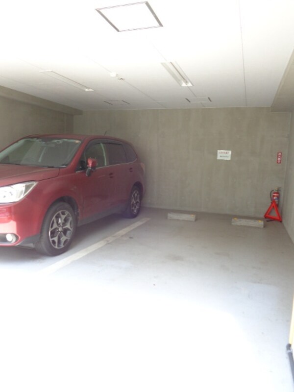 駐車場(駐車場)