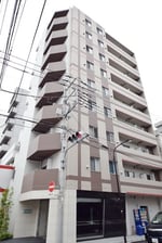 地上9階建て