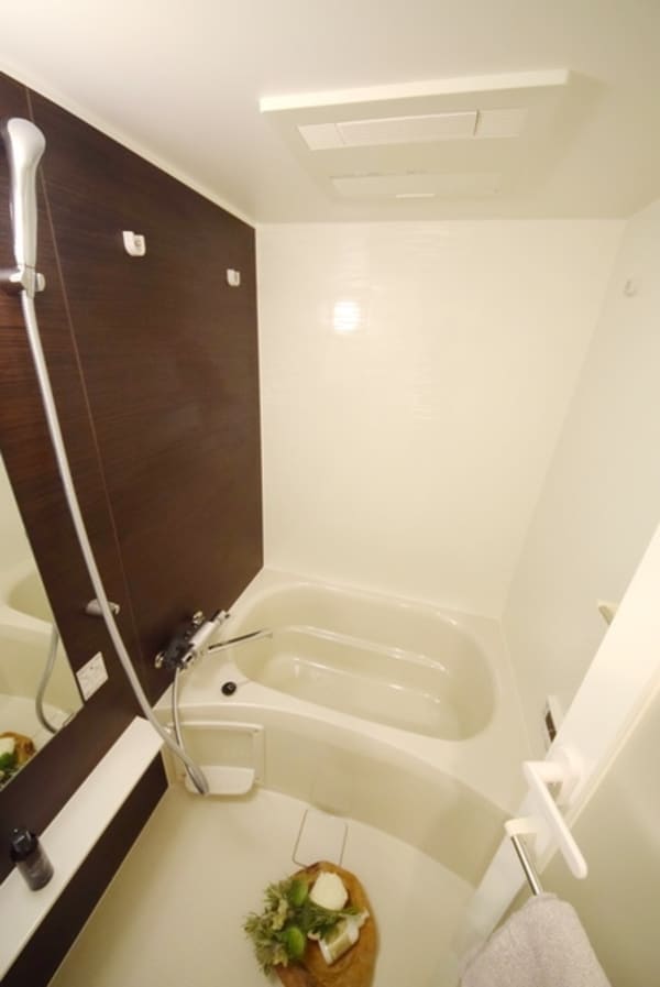 バス／シャワールーム等(家具家電はイメージです)