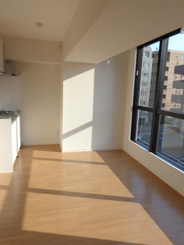 リビング・居室(LDK８．２８帖)