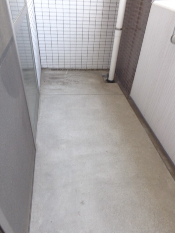 バルコニー(バルコニ)