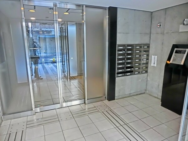 セキュリティ(★オートロック対応のエントランスホール★)