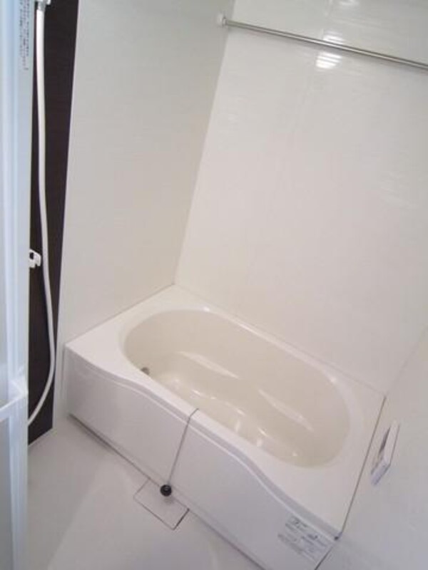 バス／シャワールーム等(浴室乾燥機付きバス)