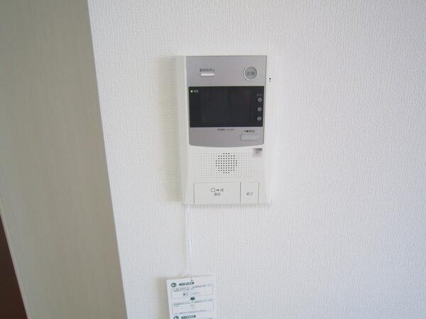 設備(モニター付きインターホン)