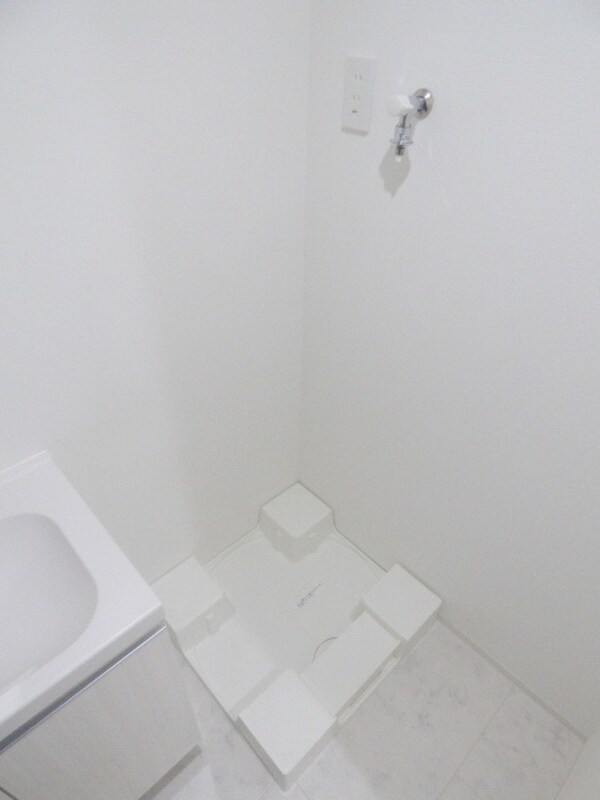 その他(室内洗濯機置場)