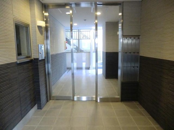 共有部分(オートロック付エントランス)