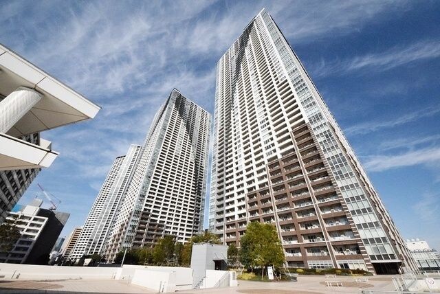 物件外観写真1　(★外観★)