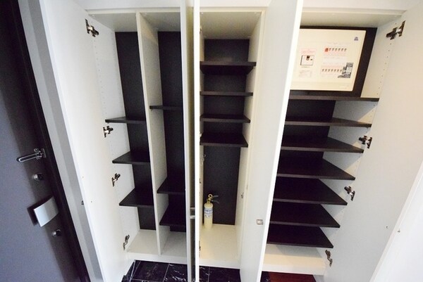 玄関(★下駄箱★)